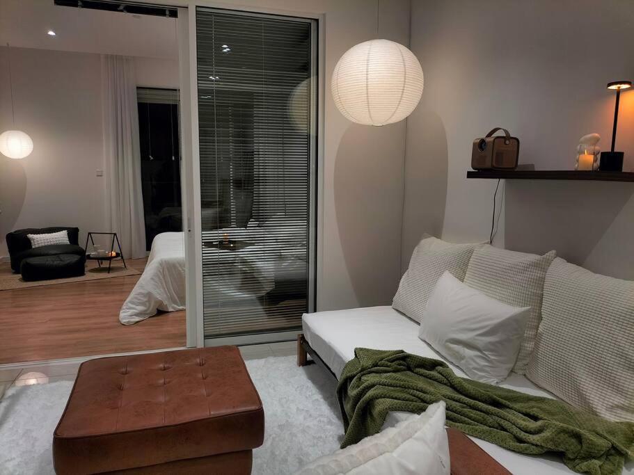 Apartment Quill By Cozy Simple *